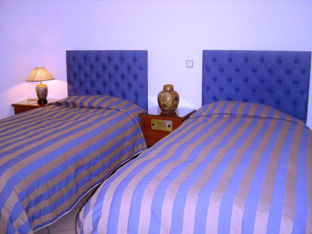 Kalimera Hotel Poros Town Eksteriør bilde