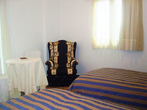 Kalimera Hotel Poros Town Eksteriør bilde