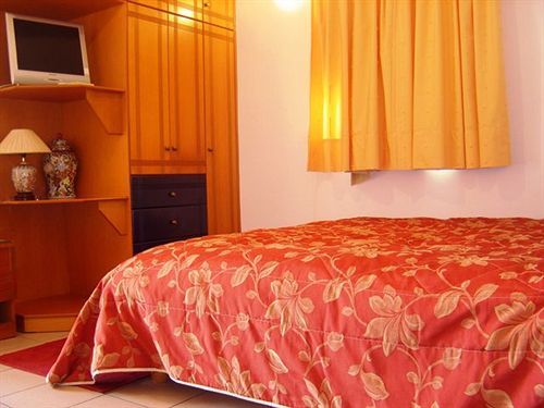 Kalimera Hotel Poros Town Eksteriør bilde